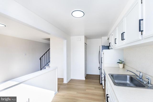 1117 CIRCLE DR, Halethorpe, MD 21227