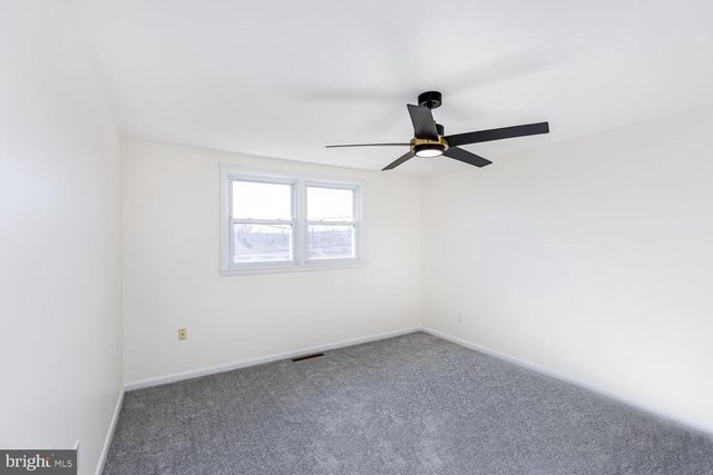 1117 CIRCLE DR, Halethorpe, MD 21227