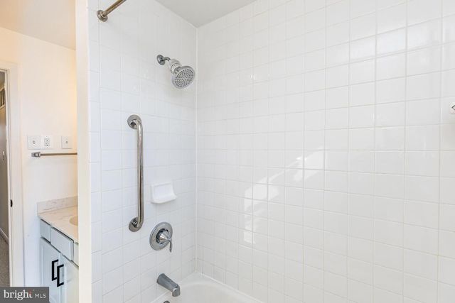1117 CIRCLE DR, Halethorpe, MD 21227