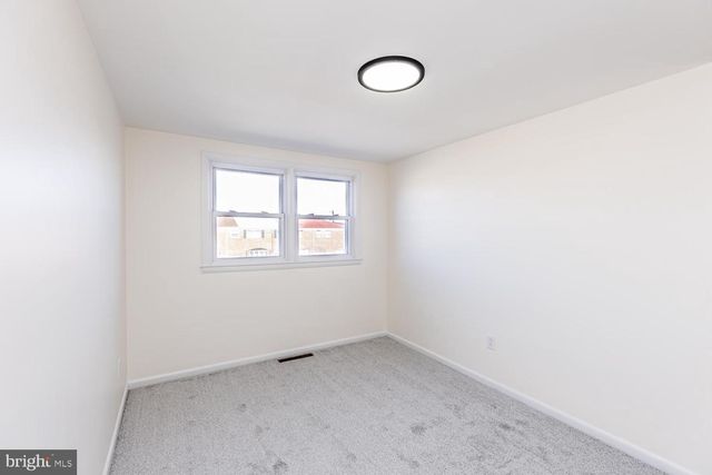 1117 CIRCLE DR, Halethorpe, MD 21227