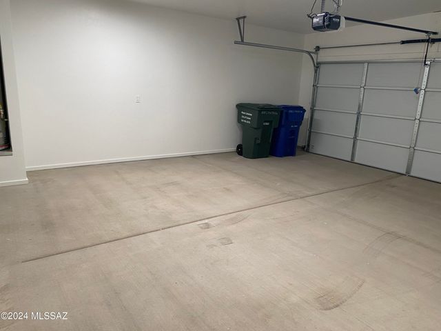 1838 S Poetry Lane, Tucson, AZ 85711