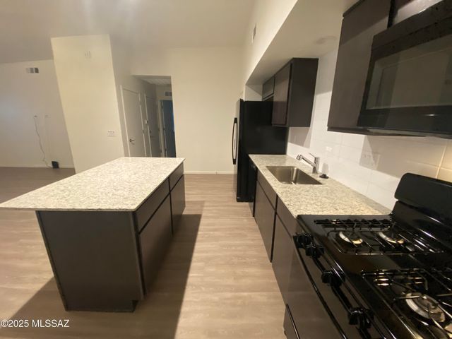 1838 S Poetry Lane, Tucson, AZ 85711