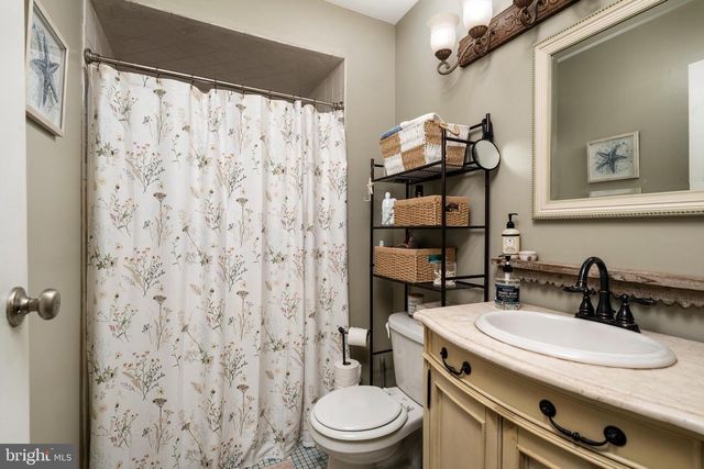 413 WOOD MILL DR, East Windsor, NJ 08512