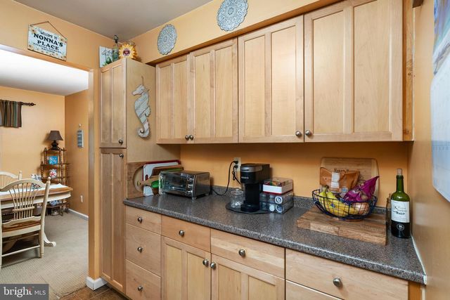 413 WOOD MILL DR, East Windsor, NJ 08512