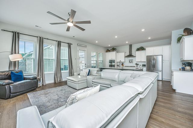 168 Salt Yard Landing, Summerville, SC 29485