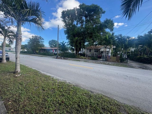 611 S 24th Ave 1-7, Hollywood, FL 33020