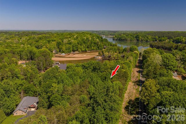1725 Bay Head Court, Catawba, NC 28609