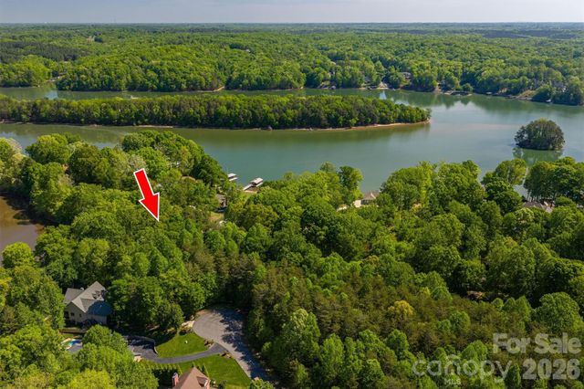 1725 Bay Head Court, Catawba, NC 28609