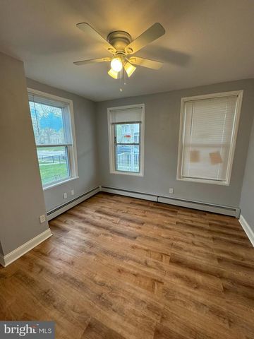 509 LAUREL ST, Beverly, NJ 08010