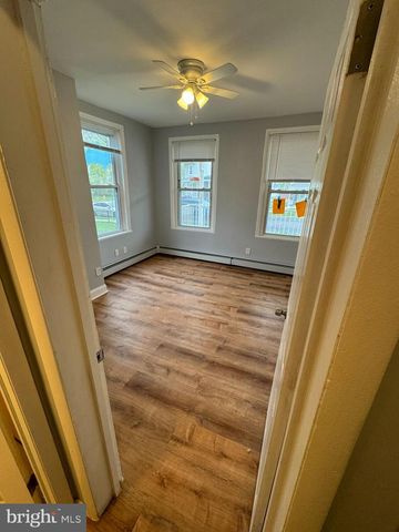 509 LAUREL ST, Beverly, NJ 08010