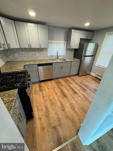 509 LAUREL ST, Beverly, NJ 08010