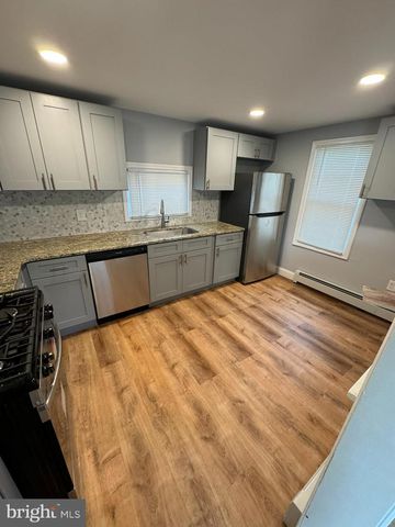 509 LAUREL ST, Beverly, NJ 08010