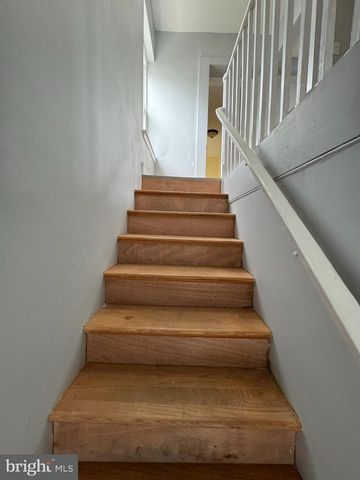 509 LAUREL ST, Beverly, NJ 08010