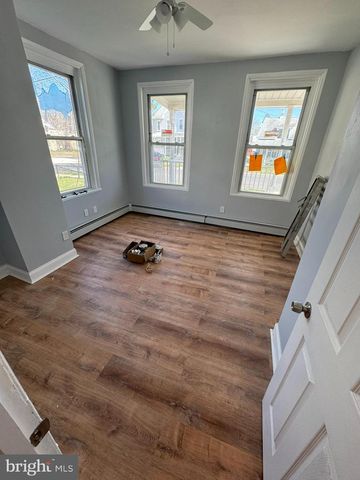 509 LAUREL ST, Beverly, NJ 08010