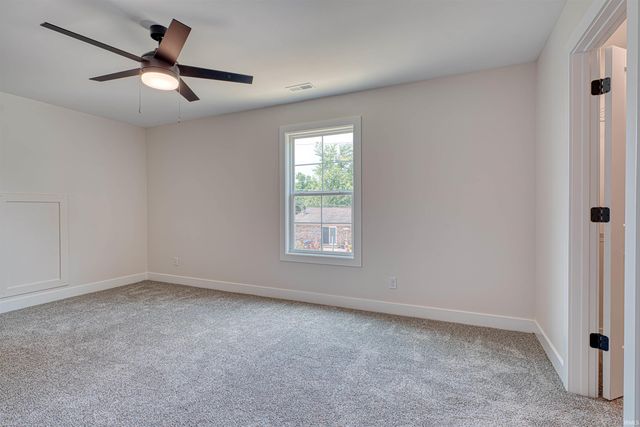 3240 Heseman Avenue, Evansville, IN 47725