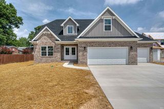 3240 Heseman Avenue, Evansville, IN 47725