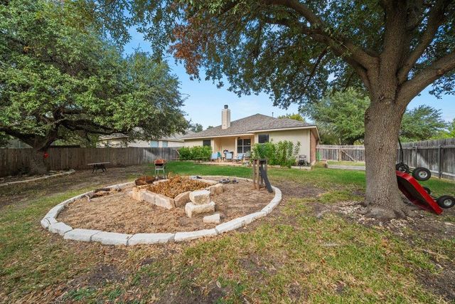 1028 Downridge DR, Leander, TX 78641