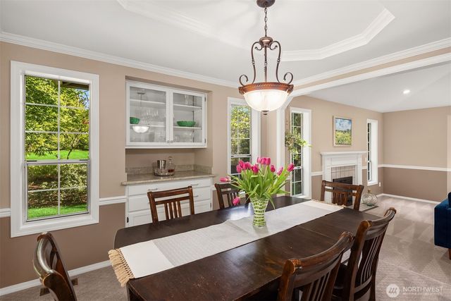 9244 215th Avenue NE, Redmond, WA 98053