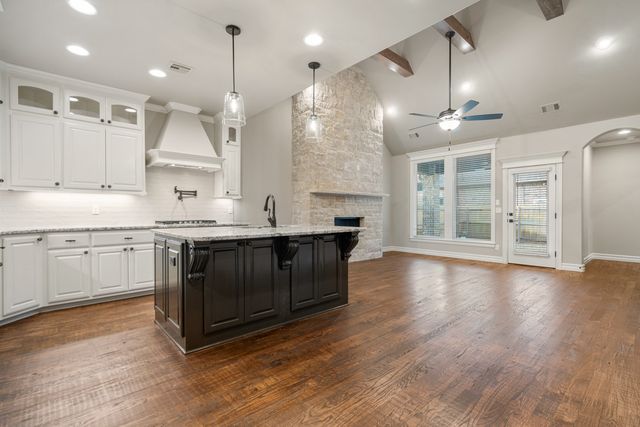 14504 E 80th Street North, Owasso, OK 74055