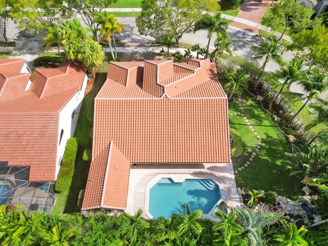 762 Crescent Way, Weston, FL 33326