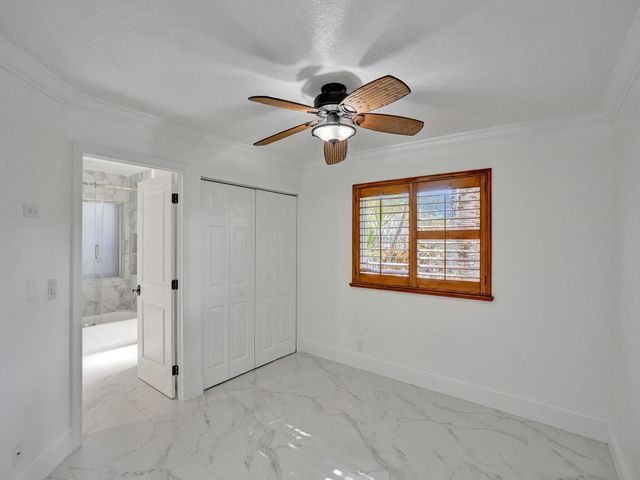 762 Crescent Way, Weston, FL 33326