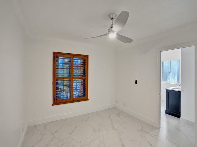 762 Crescent Way, Weston, FL 33326