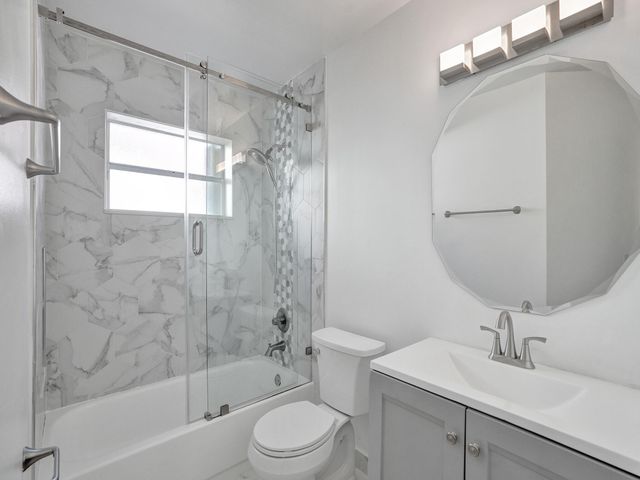 762 Crescent Way, Weston, FL 33326