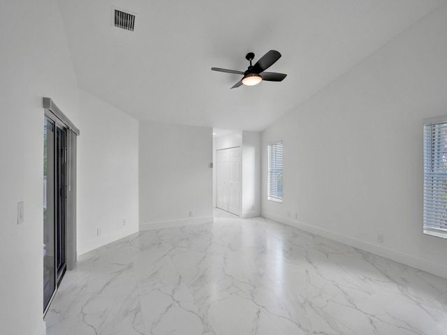 762 Crescent Way, Weston, FL 33326