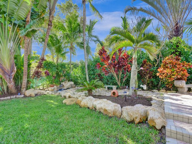 762 Crescent Way, Weston, FL 33326