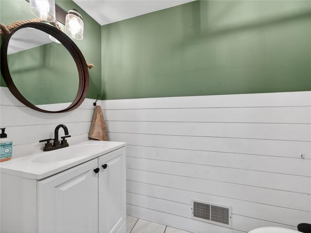 9478 West Ridge Road, Clarkson, NY 14420