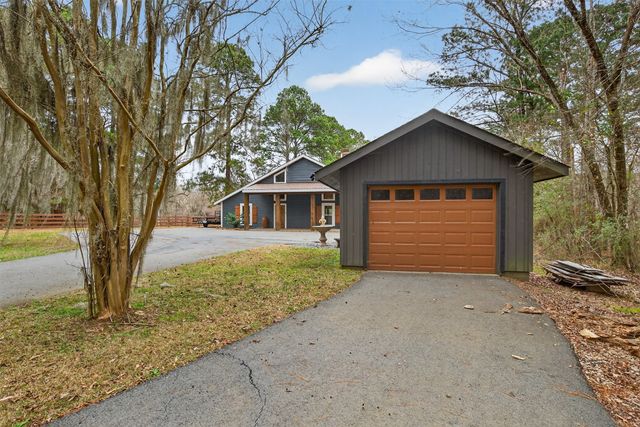 504 Moore Road, Elm Grove, LA 71051