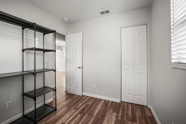 2601 16TH AVENUE N, St Petersburg, FL 33713