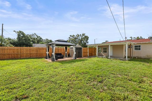 2601 16TH AVENUE N, St Petersburg, FL 33713