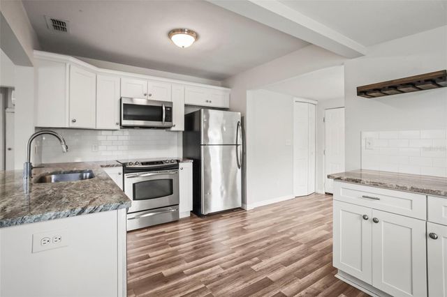 2601 16TH AVENUE N, St Petersburg, FL 33713