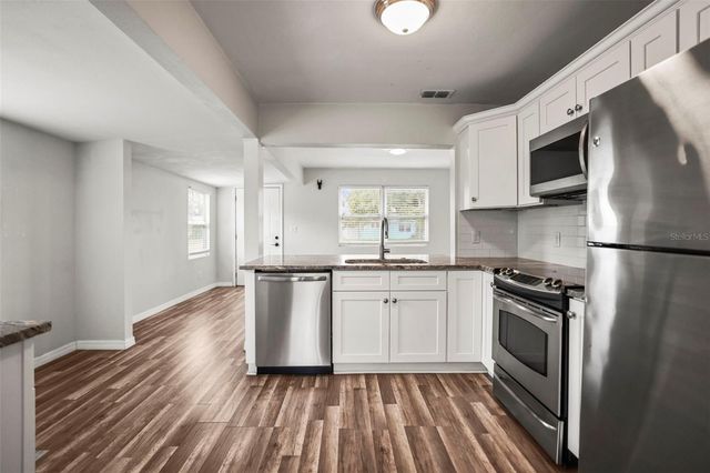 2601 16TH AVENUE N, St Petersburg, FL 33713