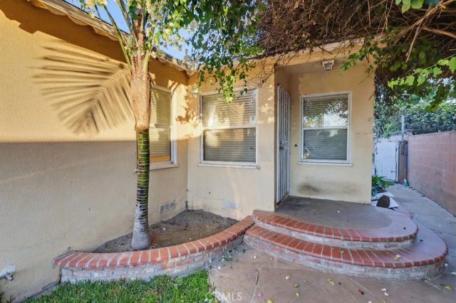 12014 Hebe, Norwalk, CA 90650