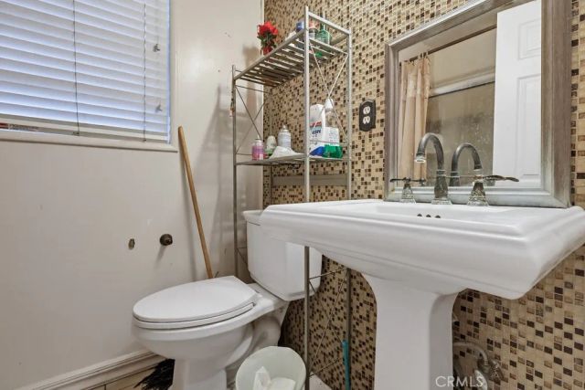 12014 Hebe, Norwalk, CA 90650