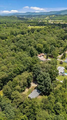 715 Lusk Loop Road, Dunlap, TN 37327
