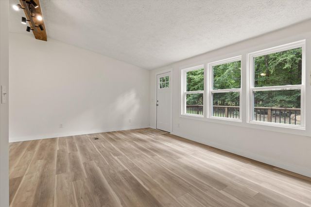715 Lusk Loop Road, Dunlap, TN 37327