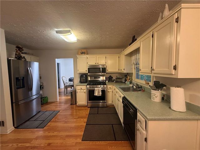 2965 Riverbend Drive, Snellville, GA 30078