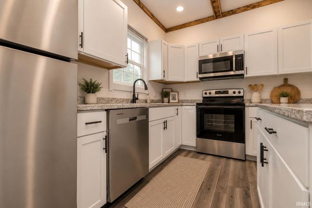 1540 S Woodruff Drive, Muncie, IN 47304