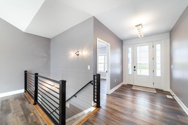 2322 PRIDE MOUNTAIN DR, Columbia, MO 65201