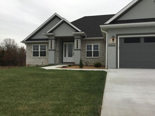 2322 PRIDE MOUNTAIN DR, Columbia, MO 65201