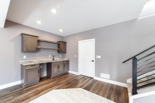 2322 PRIDE MOUNTAIN DR, Columbia, MO 65201