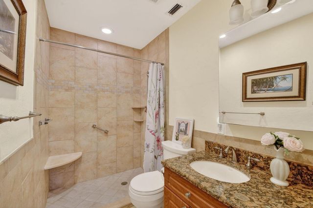 300 Cape Cod Circle, Lake Worth, FL 33467