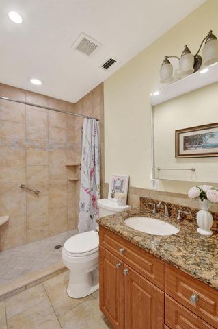 300 Cape Cod Circle, Lake Worth, FL 33467