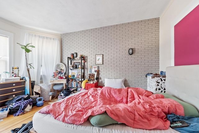 562 Main St, Medford, MA 02155