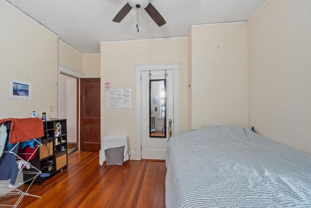 562 Main St, Medford, MA 02155