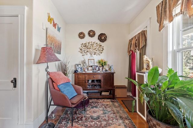 562 Main St, Medford, MA 02155