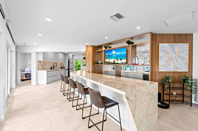 1725 NE 23rd Avenue, Fort Lauderdale, FL 33305